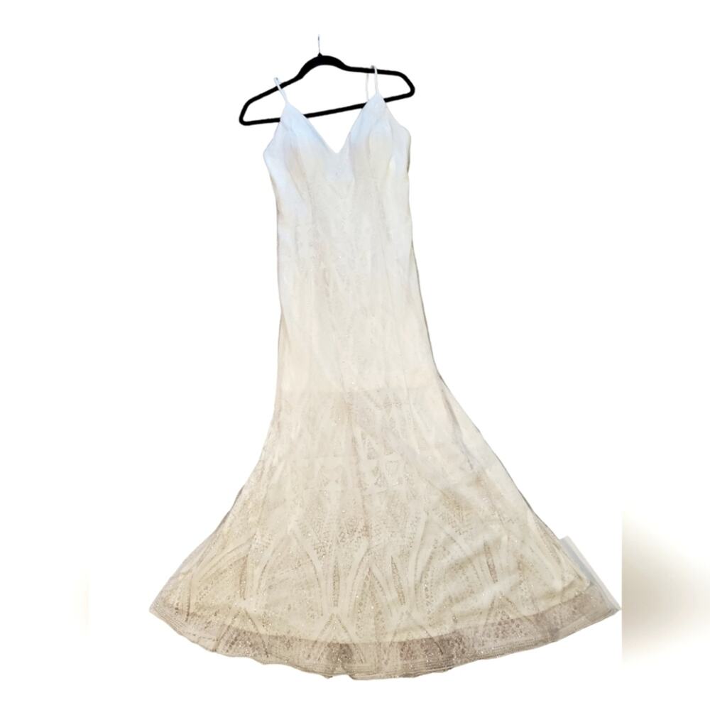 Jump Apparel White Silver Sparkle Maxi Formal Dress Size 6 - Picture 6 of 8